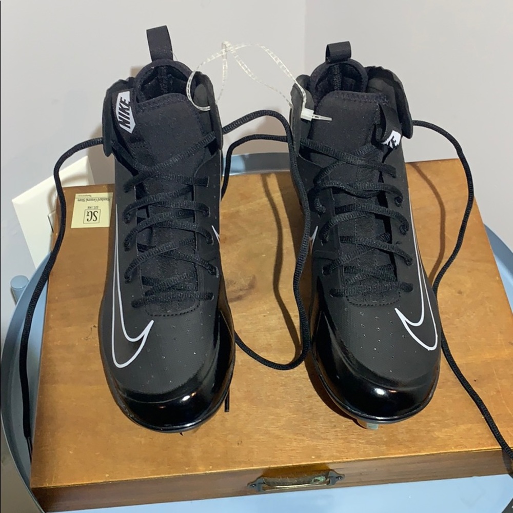 NWOT Nike Air Max Hurarche Mid Metal Cleat - Picture 2 of 7